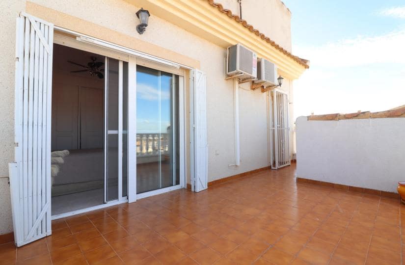 2 bedroom Villa for sale in Rojales with pool garage - € 285,000 (Ref: 9429103)