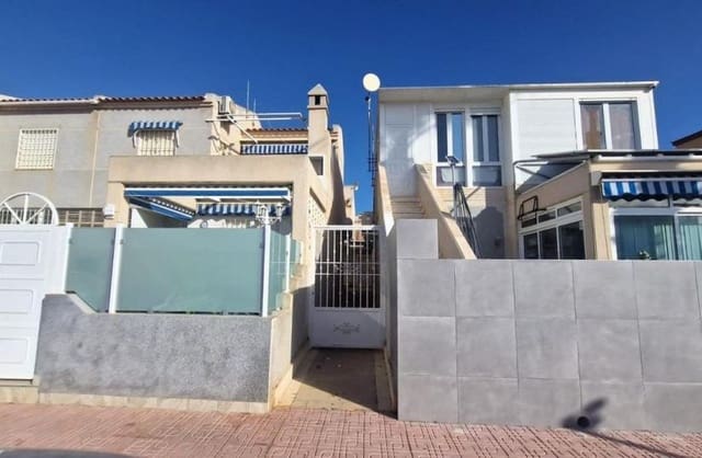 3 soveværelse Byhus til salg i Torreblanca, Torrevieja med swimmingpool - € 210.000 (Ref: 9429104)