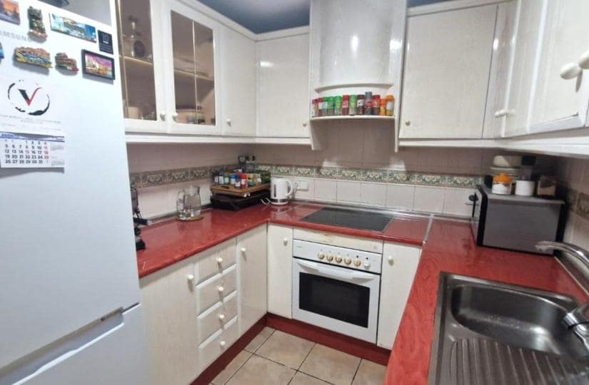 3 soveværelse Byhus til salg i Torrevieja med swimmingpool - € 210.000 (Ref: 9429104)