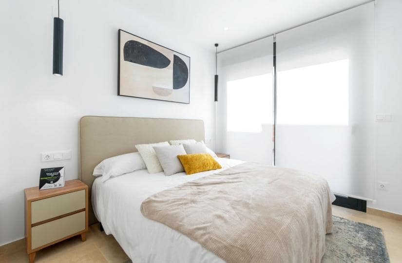 3 bedroom Apartment for sale in Torrevieja with pool - € 305,900 (Ref: 9430380)