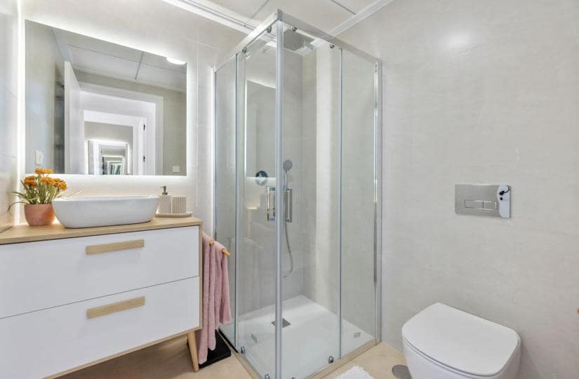 3 bedroom Apartment for sale in Torrevieja with pool - € 305,900 (Ref: 9430380)