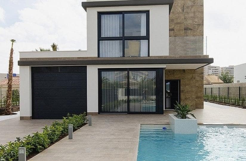 4 bedroom Villa for sale in Dehesa de Campoamor with pool - € 995,000 (Ref: 9430393)