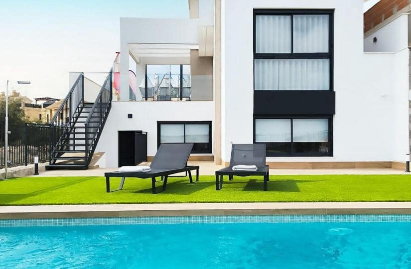 3 bedroom Villa for sale in Algorfa with pool - € 465,000 (Ref: 9430406)