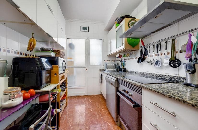 4 sovrum Hus till salu i Playa Flamenca med pool garage - 225 000 € (Ref: 9430440)