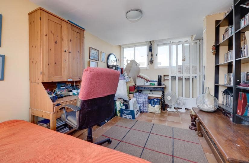 4 sovrum Hus till salu i Playa Flamenca med pool garage - 225 000 € (Ref: 9430440)