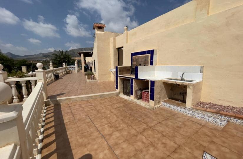 4 slaapkamer Finca/Landhuis te koop in Orihuela met zwembad garage - € 199.995 (Ref: 9430457)