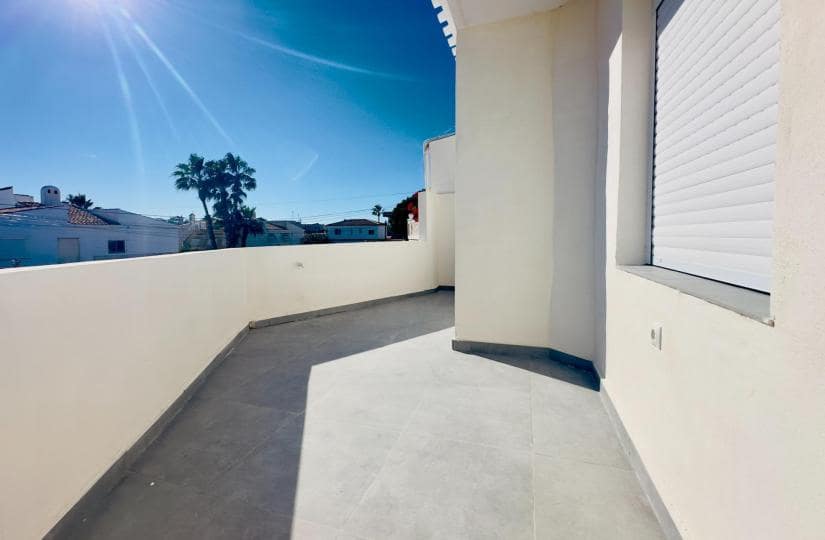 2 bedroom Apartment for sale in La Regia - € 162,000 (Ref: 9430458)