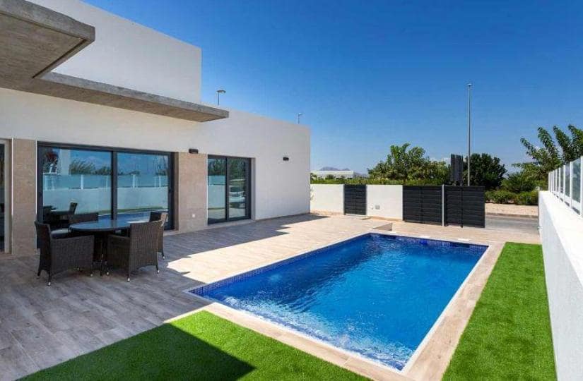 3 bedroom Villa for sale in Daya Nueva with pool - € 365,000 (Ref: 9430467)