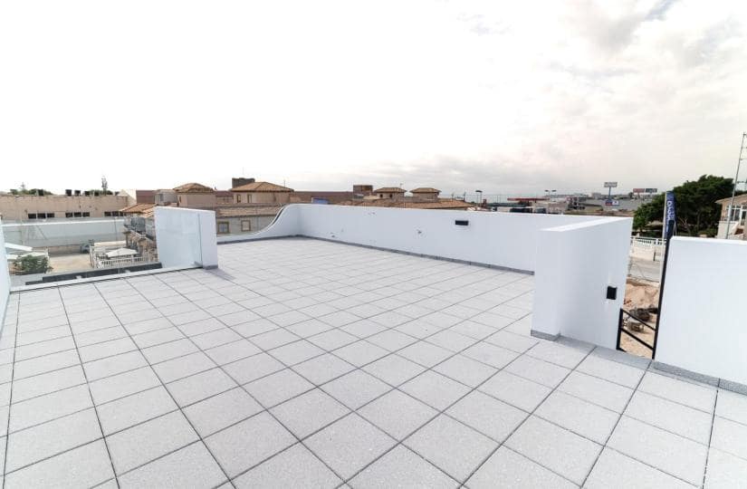 4 slaapkamer Villa te koop in Orihuela Costa met zwembad - € 699.900 (Ref: 9430472)