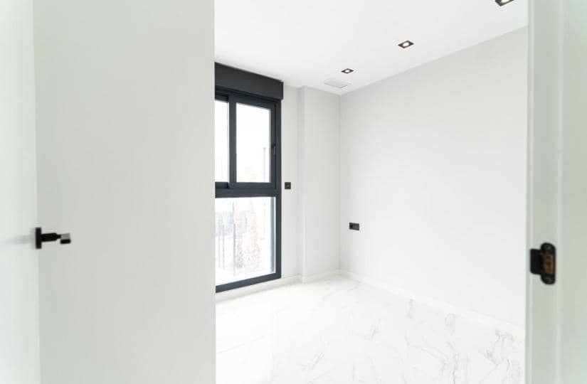 4 slaapkamer Villa te koop in Orihuela Costa met zwembad - € 699.900 (Ref: 9430472)