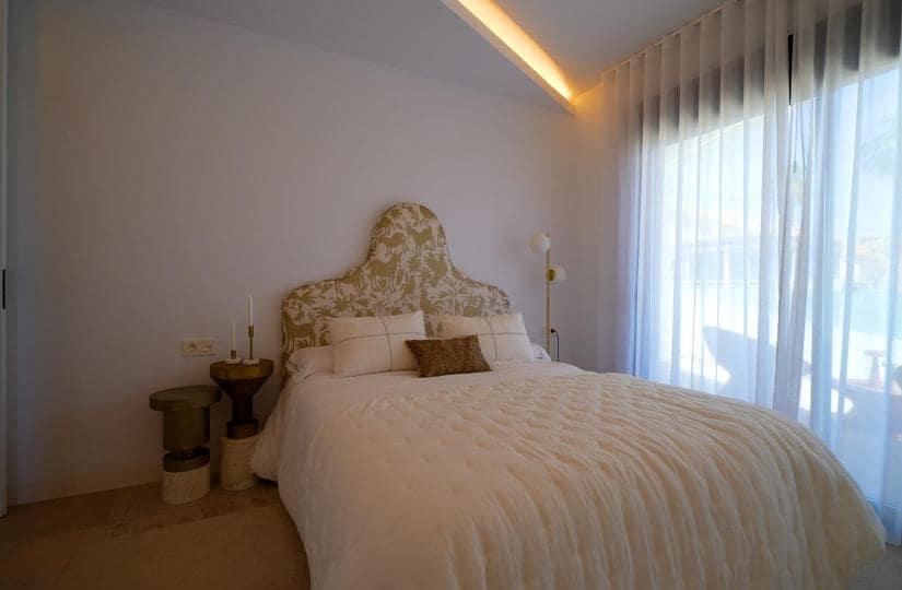 3 slaapkamer Villa te koop in Orihuela Costa met zwembad - € 509.000 (Ref: 9430476)