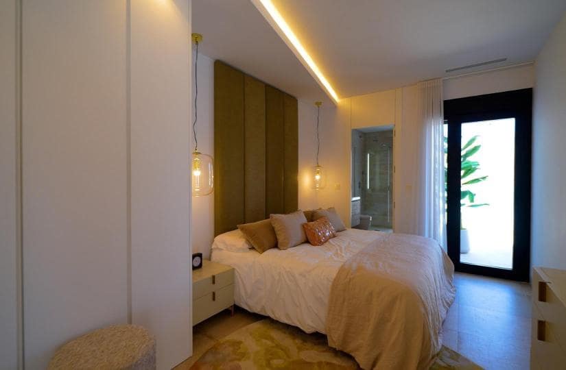 3 slaapkamer Villa te koop in Orihuela Costa met zwembad - € 509.000 (Ref: 9430476)