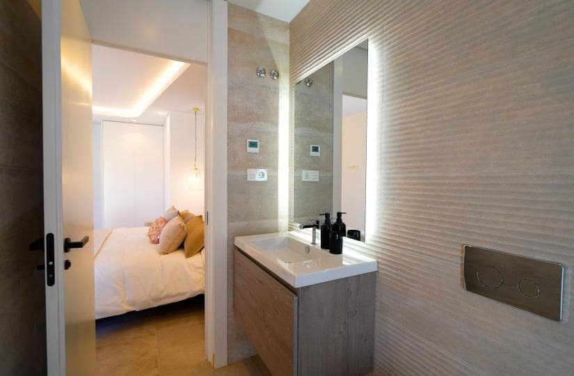 3 slaapkamer Villa te koop in Orihuela Costa met zwembad - € 509.000 (Ref: 9430476)