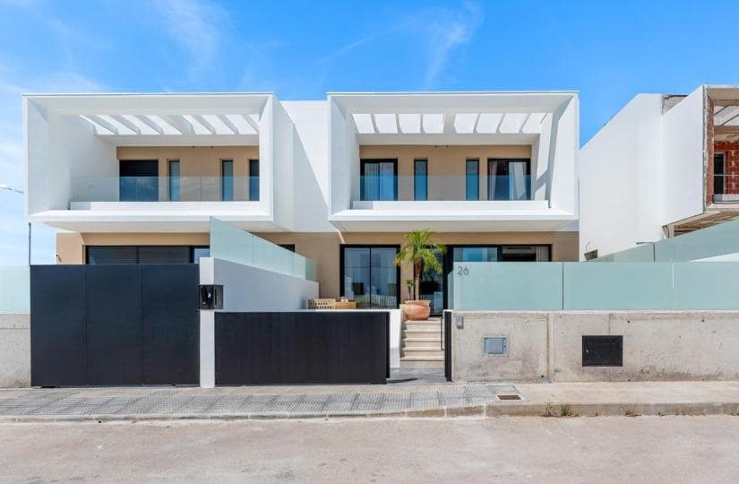 3 bedroom Villa for sale in Dolores with pool - € 460,000 (Ref: 9430477)