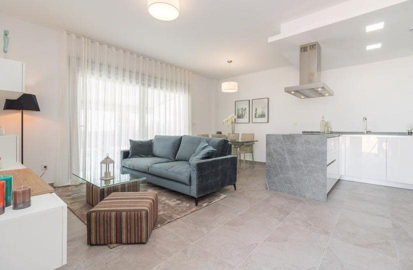 3 sovrum Lägenhet till salu i Torrevieja med pool - 279 900 € (Ref: 9430492)