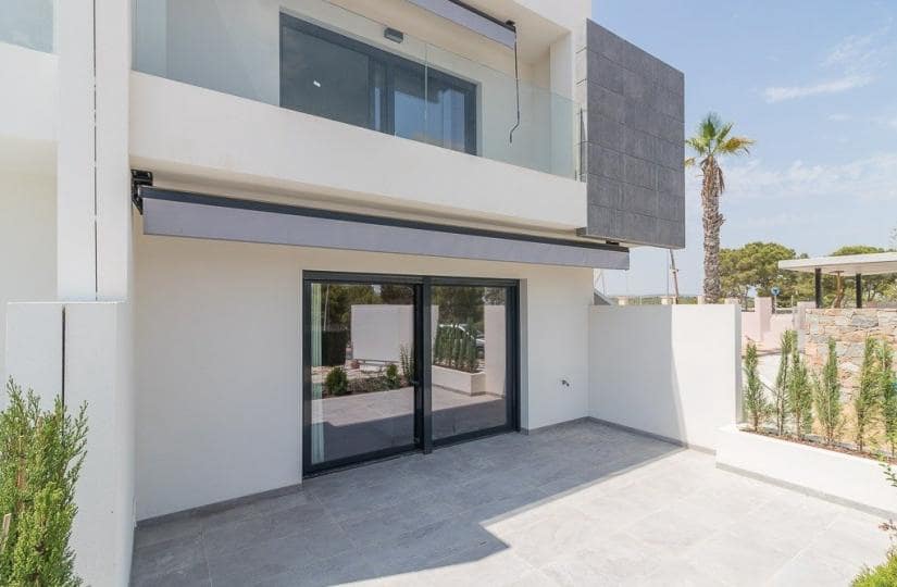 3 sovrum Lägenhet till salu i Torrevieja med pool - 279 900 € (Ref: 9430492)