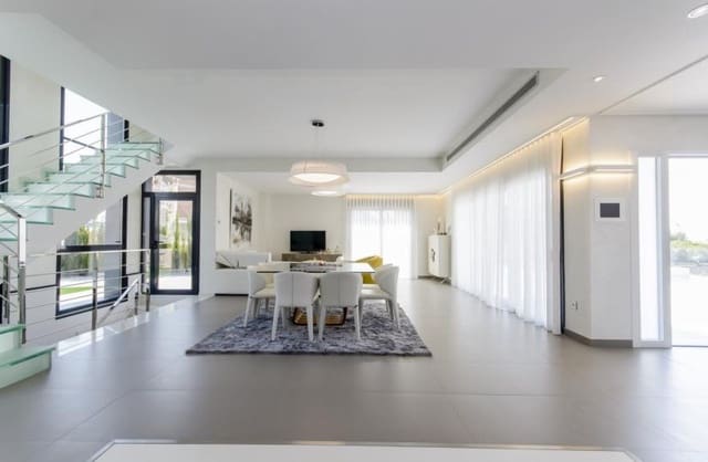 3 quarto Moradia para venda em Dehesa de Campoamor, Orihuela com piscina - 1 195 000 € (Ref: 9430493)