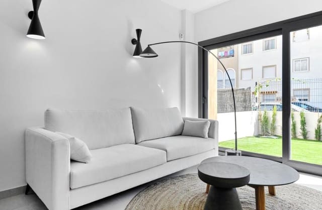 2 slaapkamer Appartement te koop in La Veleta, Torrevieja met zwembad - € 360.000 (Ref: 9430496)