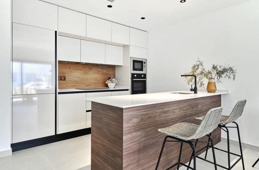 2 slaapkamer Appartement te koop in Torrevieja met zwembad - € 360.000 (Ref: 9430496)