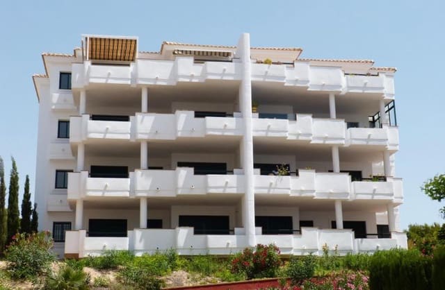 2 soveværelse Lejlighed til salg i Dehesa de Campoamor, Orihuela med swimmingpool - € 238.000 (Ref: 9430508)