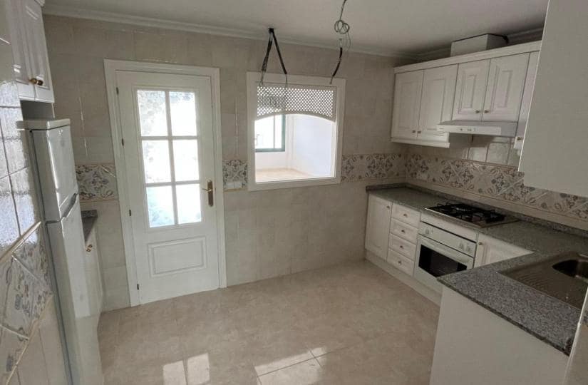 2 bedroom Apartment for sale in Dehesa de Campoamor with pool - € 212,350 (Ref: 9430509)