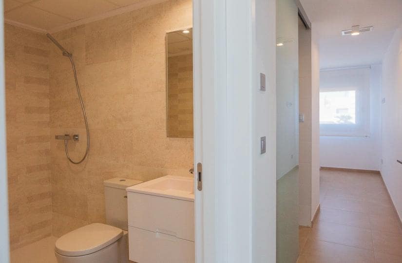 2 bedroom Apartment for sale in Orihuela with pool - € 299,900 (Ref: 9430534)