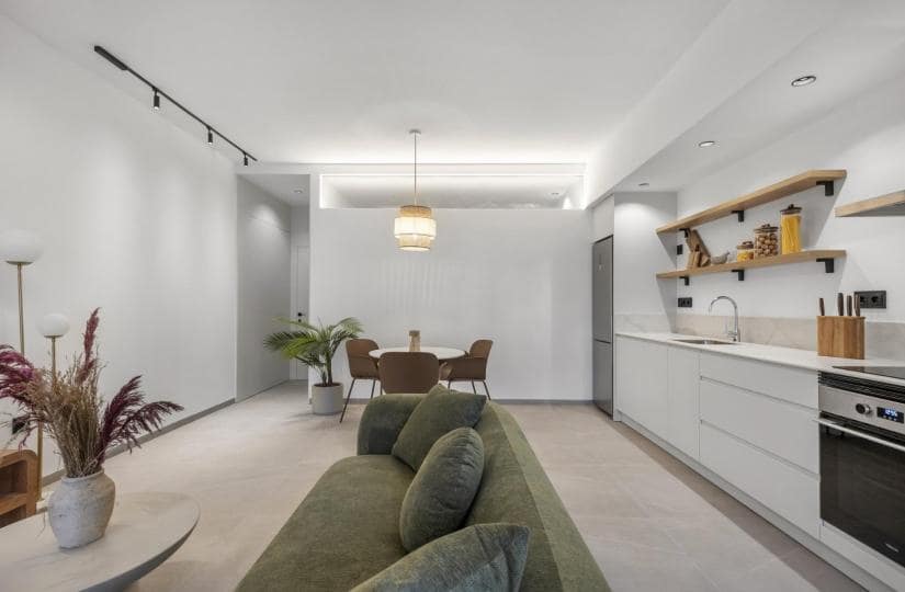 1 Zimmer Apartment zu verkaufen in Torrevieja mit Pool - 168.000 € (Ref: 9430555)