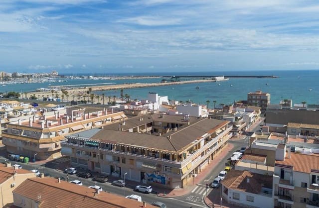 1 Zimmer Apartment zu verkaufen in Playa de los Náufragos, Torrevieja mit Pool - 168.000 € (Ref: 9430555)