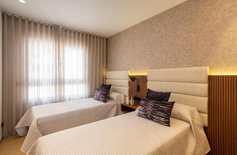 2 bedroom Bungalow for sale in Algorfa with pool - € 299,000 (Ref: 9430560)