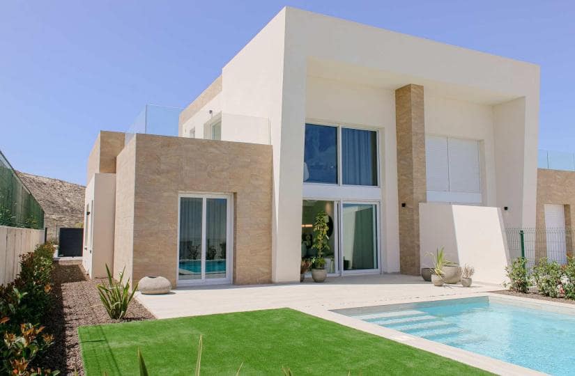 3 bedroom Villa for sale in Algorfa with pool - € 475,000 (Ref: 9430562)