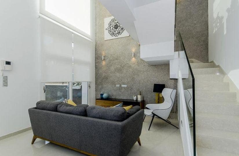 3 bedroom Villa for sale in Rojales with pool - € 650,000 (Ref: 9430575)