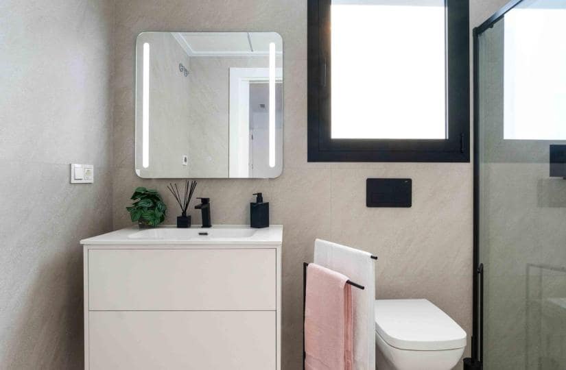 3 bedroom Villa for sale in Rojales with pool - € 567,000 (Ref: 9430576)