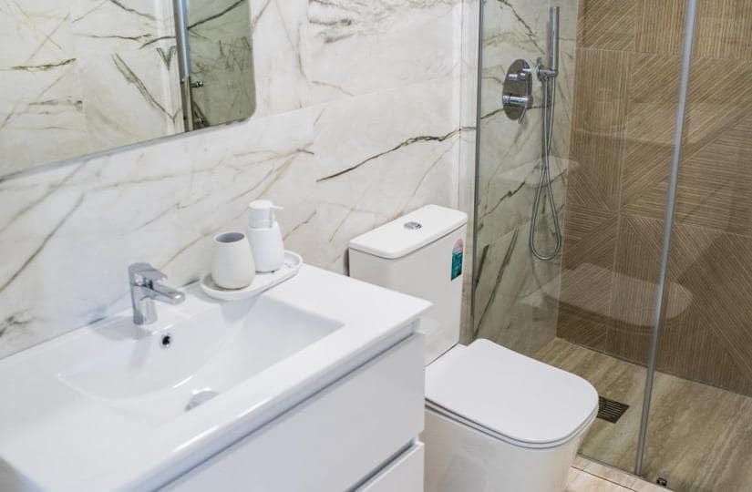 3 bedroom Villa for sale in Rojales with pool - € 449,500 (Ref: 9430579)