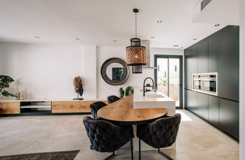 4 bedroom Apartment for sale in Rojales with pool - € 599,000 (Ref: 9430582)