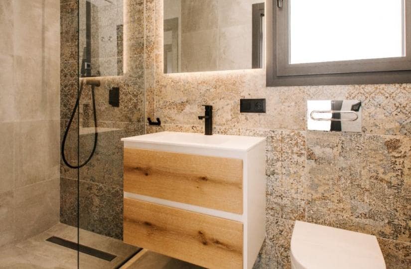 4 bedroom Apartment for sale in Rojales with pool - € 599,000 (Ref: 9430582)