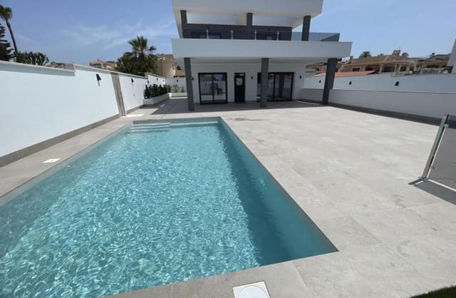 3 bedroom Villa for sale in Ciudad Quesada, Rojales with pool - € 799,900 (Ref: 9430583)