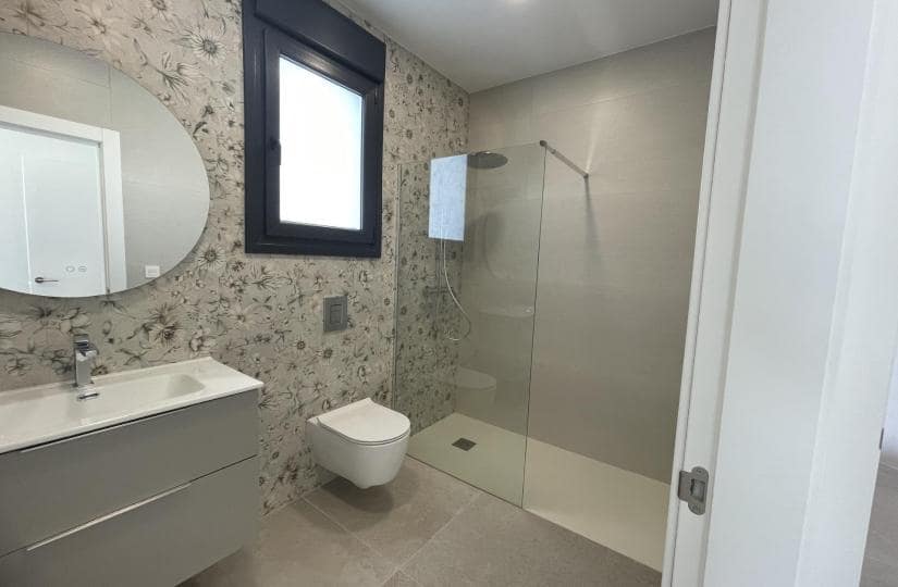 3 bedroom Villa for sale in Rojales with pool - € 799,900 (Ref: 9430583)