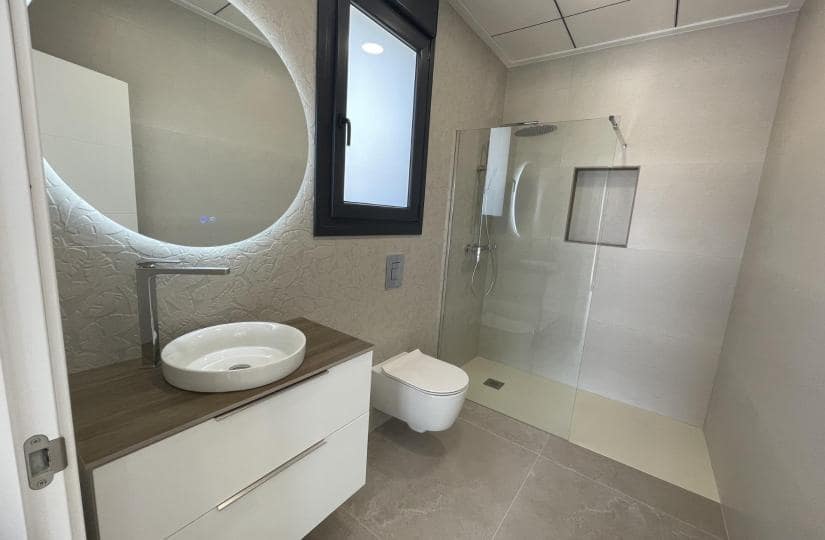 3 bedroom Villa for sale in Rojales with pool - € 799,900 (Ref: 9430583)