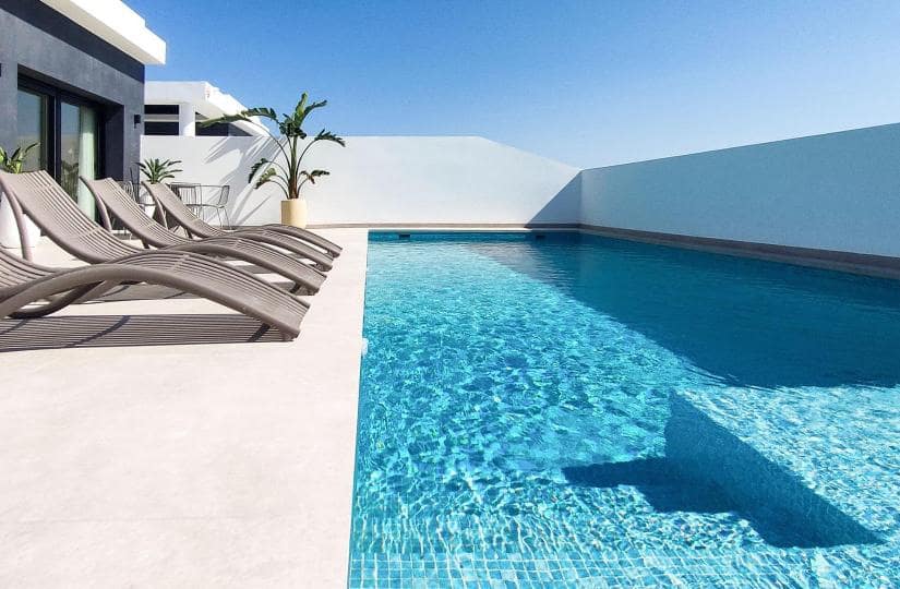 5 bedroom Villa for sale in Rojales with pool - € 699,750 (Ref: 9430584)