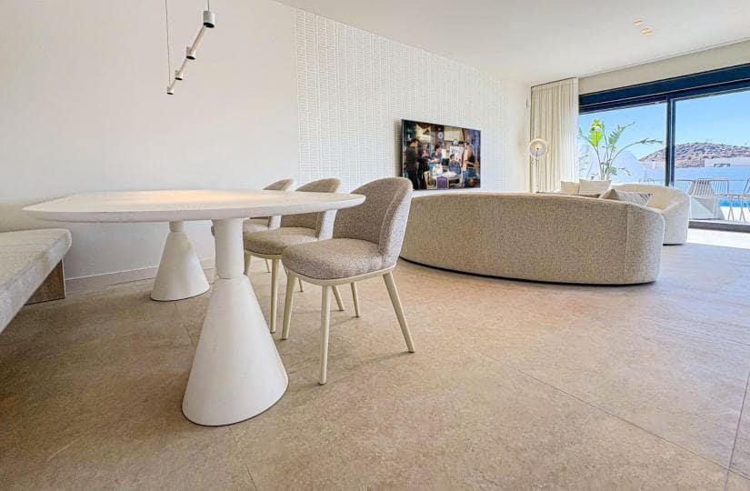 5 bedroom Villa for sale in Rojales with pool - € 760,000 (Ref: 9430585)