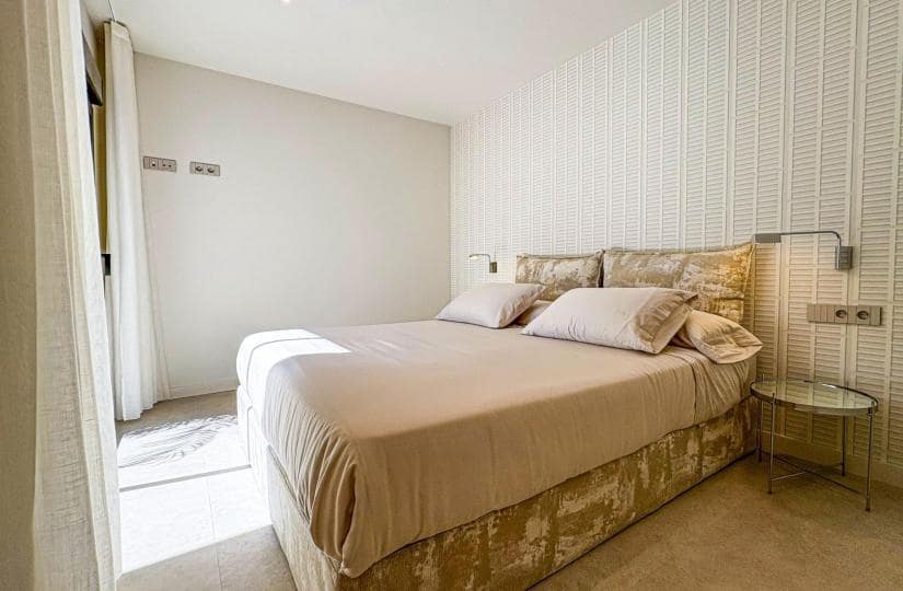 5 bedroom Villa for sale in Rojales with pool - € 760,000 (Ref: 9430585)