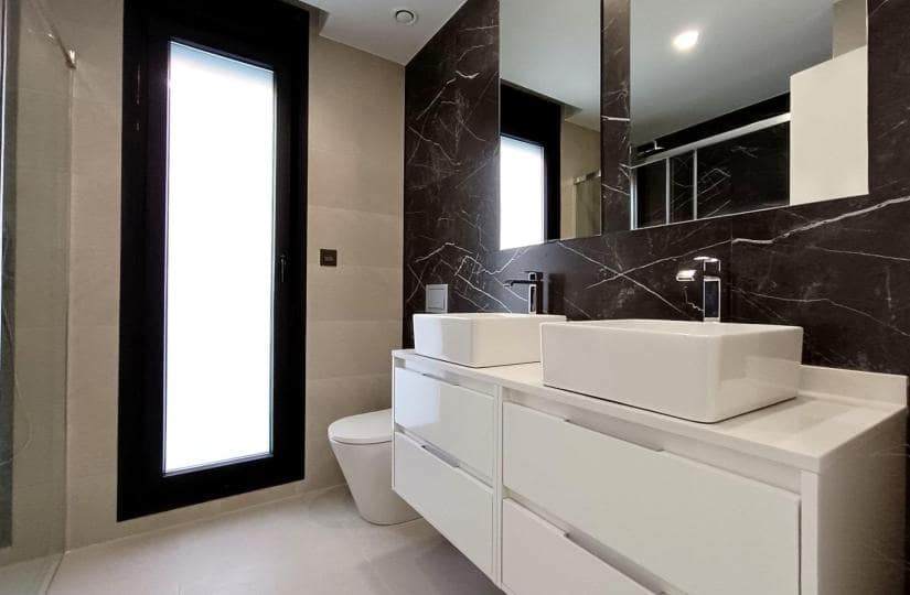 3 bedroom Villa for sale in Benijofar with pool - € 449,000 (Ref: 9430602)