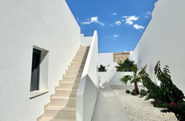 3 soverom Villa til salgs i Benijófar med svømmebasseng - € 478 732 (Ref: 9430604)