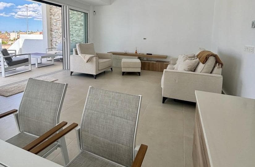 3 bedroom Villa for sale in Benijofar with pool - € 478,732 (Ref: 9430604)