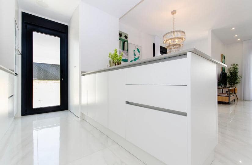 3 slaapkamer Villa te koop in Orihuela Costa met zwembad - € 395.000 (Ref: 9430678)