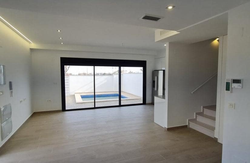 3 bedroom Villa for sale in Orihuela Costa with pool - € 449,900 (Ref: 9430689)