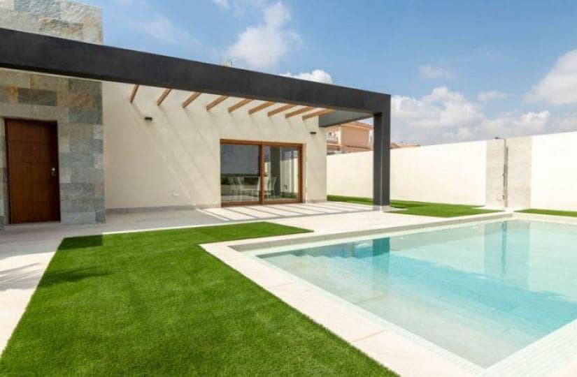 3 bedroom Villa for sale in Orihuela Costa with pool - € 750,000 (Ref: 9430691)