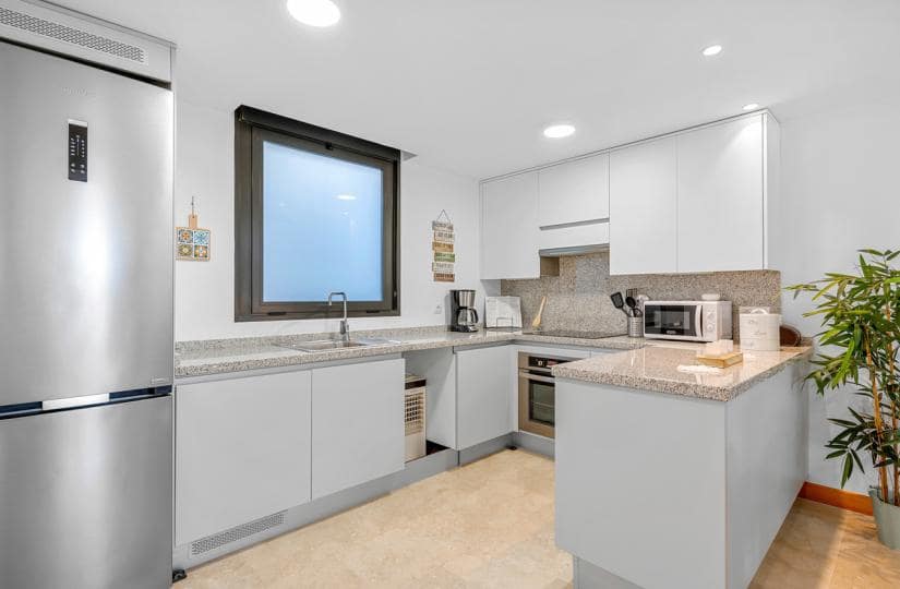 2 sovrum Lägenhet till salu i Orihuela Costa med pool garage - 199 000 € (Ref: 9432785)