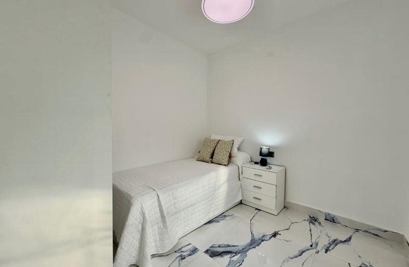 Pareado de 2 habitaciones en El Chaparral en venta con piscina garaje - 177.000 € (Ref: 9438977)