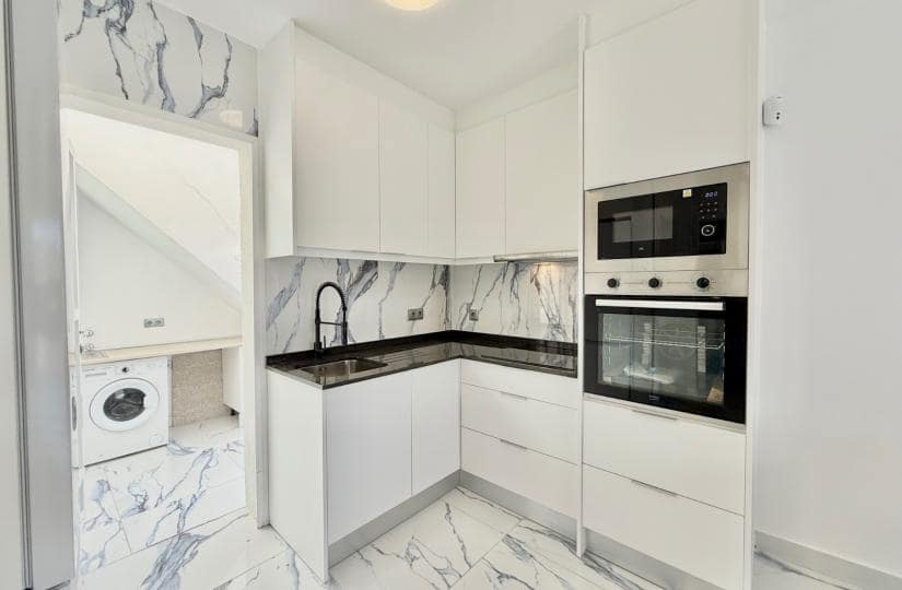 Pareado de 2 habitaciones en El Chaparral en venta con piscina garaje - 177.000 € (Ref: 9438977)